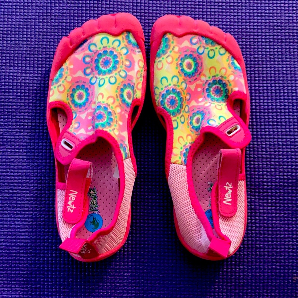 Girls water shoes